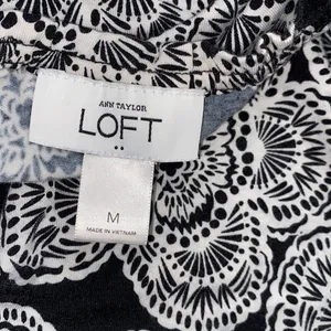 Ann Taylor LOFT size medium black & white floral top thumbnail 3