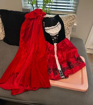Little red riding hood costume thumbnail 1