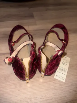 No Boundaries Burgundy Velvet Mary Jane Flats size 8 new thumbnail 8