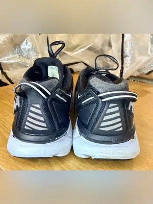 Hoka One One Clifton 4 Black 8.5 Wide Running Shoes Sneakers Women’s thumbnail 6