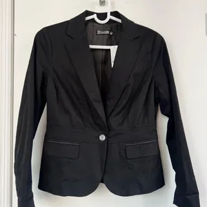 NEW Black Business Blazer from New York & Company thumbnail 1