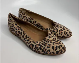 TOMS Jutti Flats Womens 8.5 Brown Leopard Print Excellent Animal Suede Pointed thumbnail 1