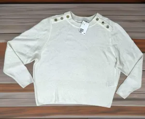 New H&M Women’s Light Knit Cream Sweater Button Accents Wool Blend Sz XL thumbnail 5