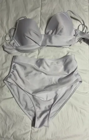 White swim suit (Aqua Eve) thumbnail 1
