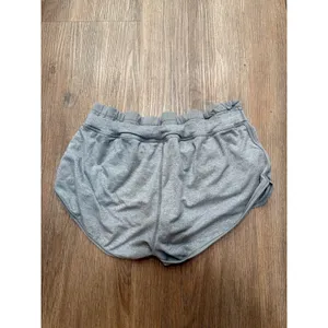 Lululemon Womens Heathered Gray Athletic Shorts Layered Waist‎ Pockets Size 4 thumbnail 4