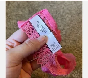 Victoria’s Secret Sz S Hot Pink Lace Bra Adjustable Straps No Underwire Or Pads thumbnail 4