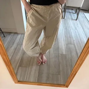 Aeropostale Women's Cream and Black Trousers thumbnail 2