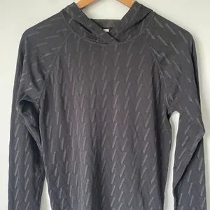 Lululemon Rest Less Hoodie Seamless Athleisure Lightweight Black Size Small thumbnail 5