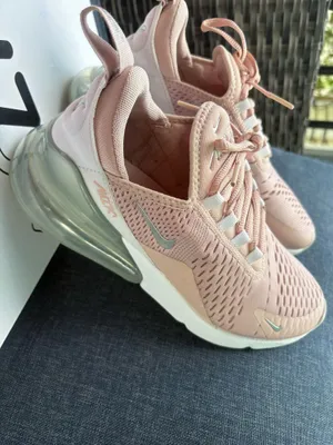 Women’s Nike rose gold pink running sneakers size 8. thumbnail 5