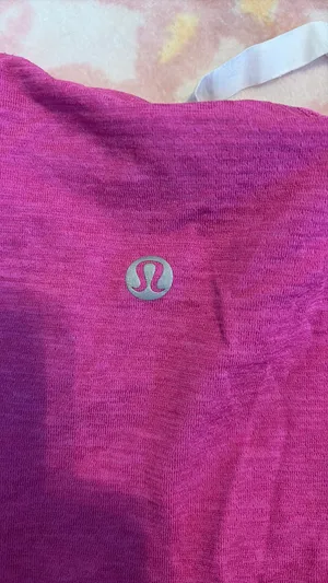 Lululemon Cropped Swiftly Tech Short Sleeve thumbnail 3