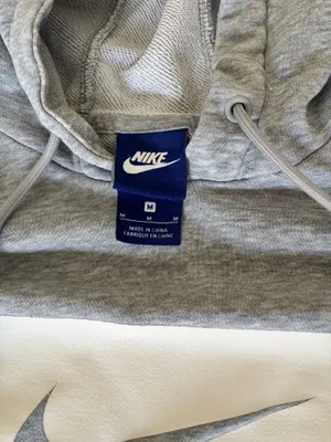 Nike Gray Swoosh Logo Hoodie Pullover Sweatshirt Women’s Medium thumbnail 9