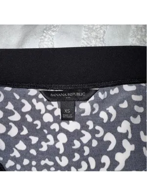 Banana Republic Black & white leopard print midi skirt Size XS See photos for thumbnail 6