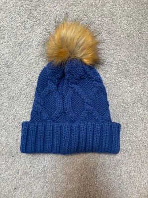 New Era Women’s New York Mets Blue and Orange Cable Knit Pom Beanie thumbnail 7