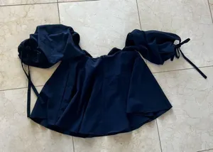 Do+Be Black Offshoulder Blouse Sz Small thumbnail 4