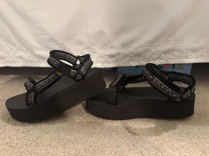 Teva Sandals thumbnail 4