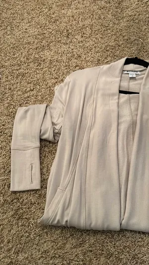 Athleta Women’s Long Cardigan Sleeve XS thumbnail 2