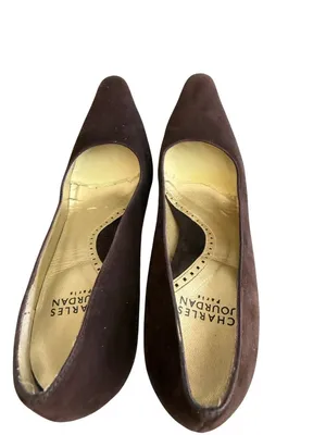 CHARLES JOURDAN Vintage Brown Suede Heels Size 6.5 thumbnail 4