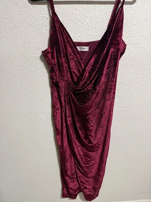 Showpo Burgundy Velvet Dress Surplice Draped Bodycon‎ Size 10 thumbnail 4