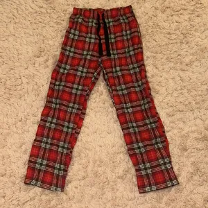 Victoria’s Secret Red Flannel Pajama Pants thumbnail 2