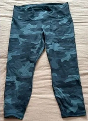 Fabletics PowerHold High Waisted Camo Leggings Blue Grey 1X NEW thumbnail 1