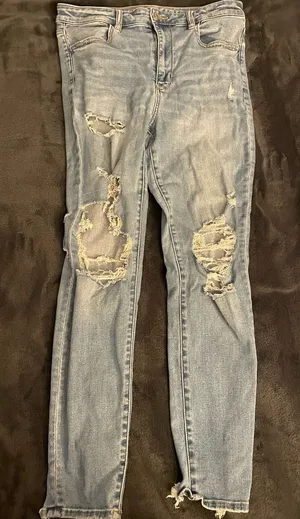 American Eagle High Rise Ripped Skinny Jeggings thumbnail 1