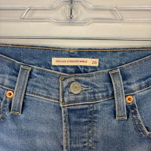 Levi's Ribcage Straight Ankle Jeans Medium Indigo Blue Highest Rise Size 26 thumbnail 6
