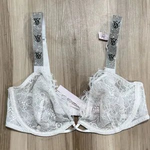 NEW Victoria’s Secret Low Cut Demi Lace Bra Women’s 34C thumbnail 1