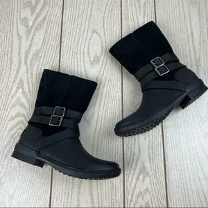 UGG Lorna Buckle Detailed Boots US6.5 Women's Black $190 thumbnail 2