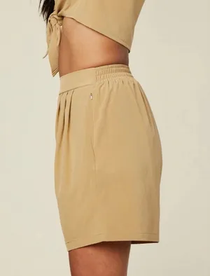 ✨Wayre Travel Pocket Flow Sand Sz XXS Shorts✨ thumbnail 4