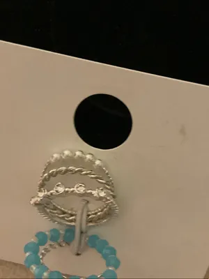 Silver thumbnail 4