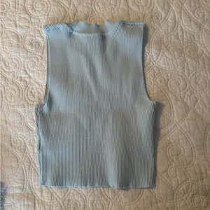 Light Blue Sleeveless Ribbed Top thumbnail 2