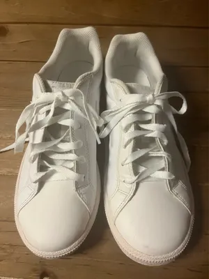 Nike Women’s court Royale triple white size 10 thumbnail 2