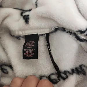 Victoria's Secret Sweet Dreams Fuzzy Bathrobe Size XS thumbnail 3
