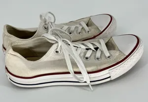 Converse‎ Chuck Taylor All Star Lace Up Sneakers Off White Size 5 thumbnail 1