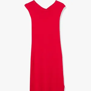 NWT red Laila Power Shoulder Twist-Back Midi Sweater Dress by The Drop 12 Women’ thumbnail 3