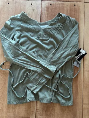 Were Together Maternity Top Sage Green‎ Cotton Long Sleeve V-Neck Small NWT thumbnail 1