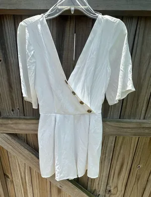 Francesca's Dress thumbnail 1