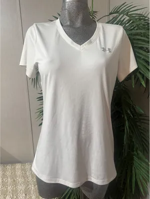 Under Armour WhiteShort Sleeve T-Shirt Women’s Size M thumbnail 1