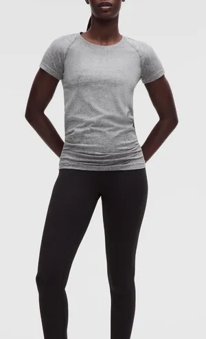Lululemon Swiftly Tech Short-Sleeve Top Size 6 thumbnail 1