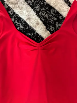 Amazon Red Ruched V-Neck Tank Top  thumbnail 2