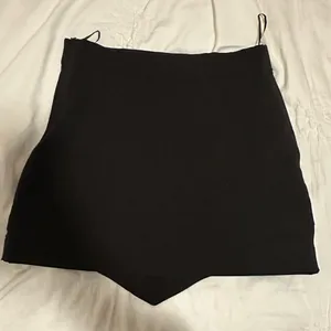 Zara NWT Rhinestone Skirt with Cutouts thumbnail 4