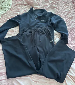navy blue sweat set Size L thumbnail 1