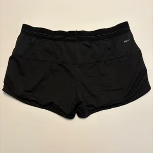 Nike Running Shorts Womens Size Medium Black Dri-FIT Chevron Texture Athletic thumbnail 2