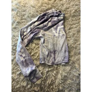 Vans Purple Tie Dye Long Sleeve Crop Top‎ Checkerboard Sleeve Logo Tee thumbnail 2