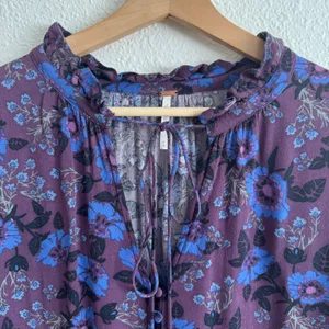 Free People Wine Purple Blue Boho Floral Mystery Bell Sleeve Tunic Blouse thumbnail 6