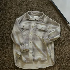 women’s small american eagle shacket thumbnail 1