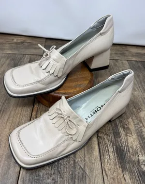 North Italy Cream Leather Kiltie Loafers Square Toe Block Heel Pumps Size 40 thumbnail 1
