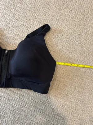 Old Navy sports bra  thumbnail 8