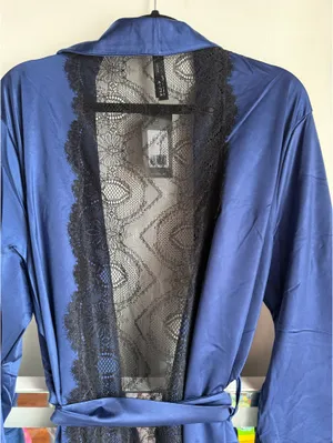 OH La la Cheri Saskia Satin And Luce Robe thumbnail 10
