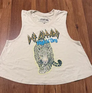 Def Leppard Tee thumbnail 1